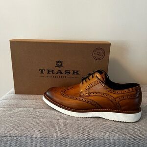 Trask Brown Oxfords Classic Elegance